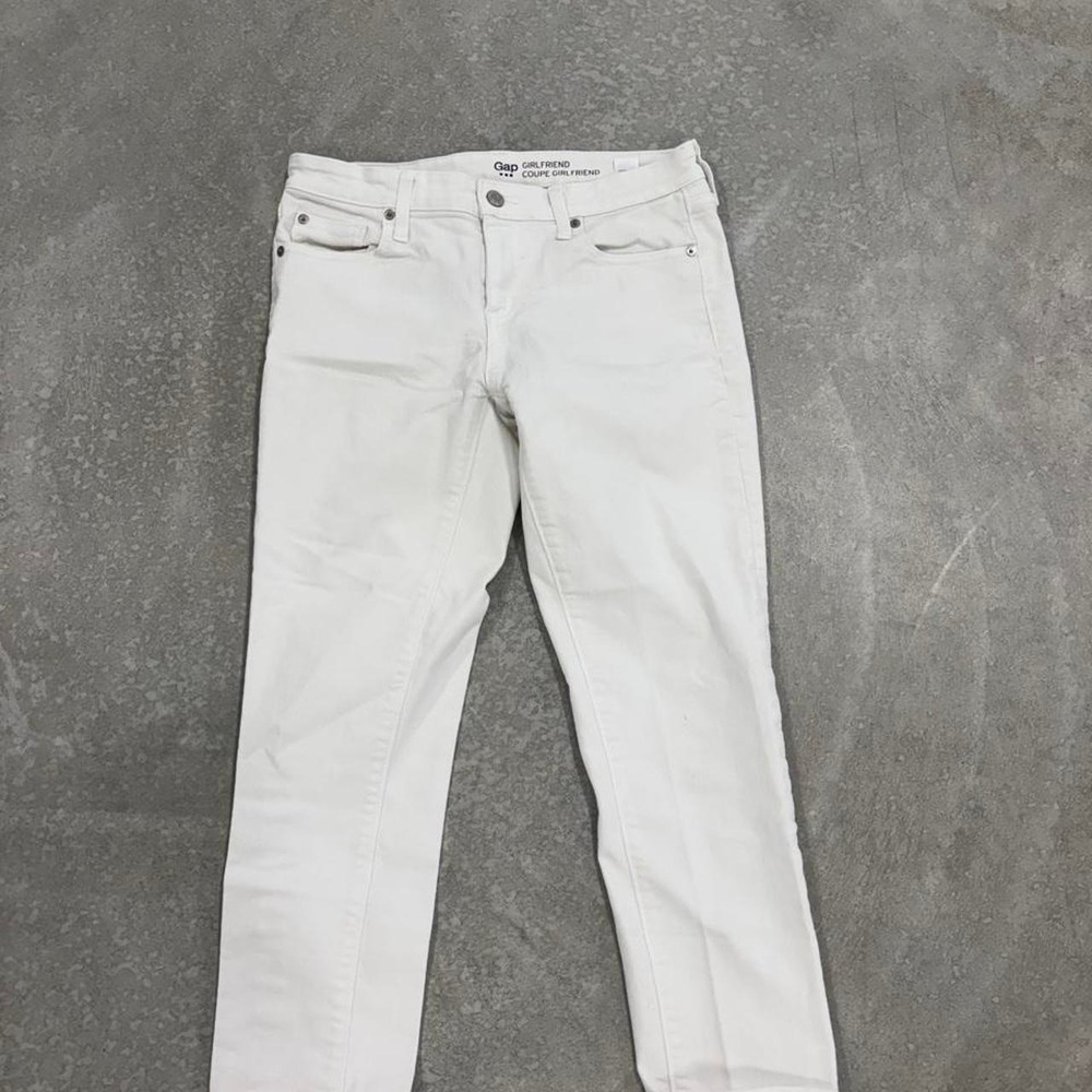 Gap White Girlfriend Jeans Size 4 / 27A
